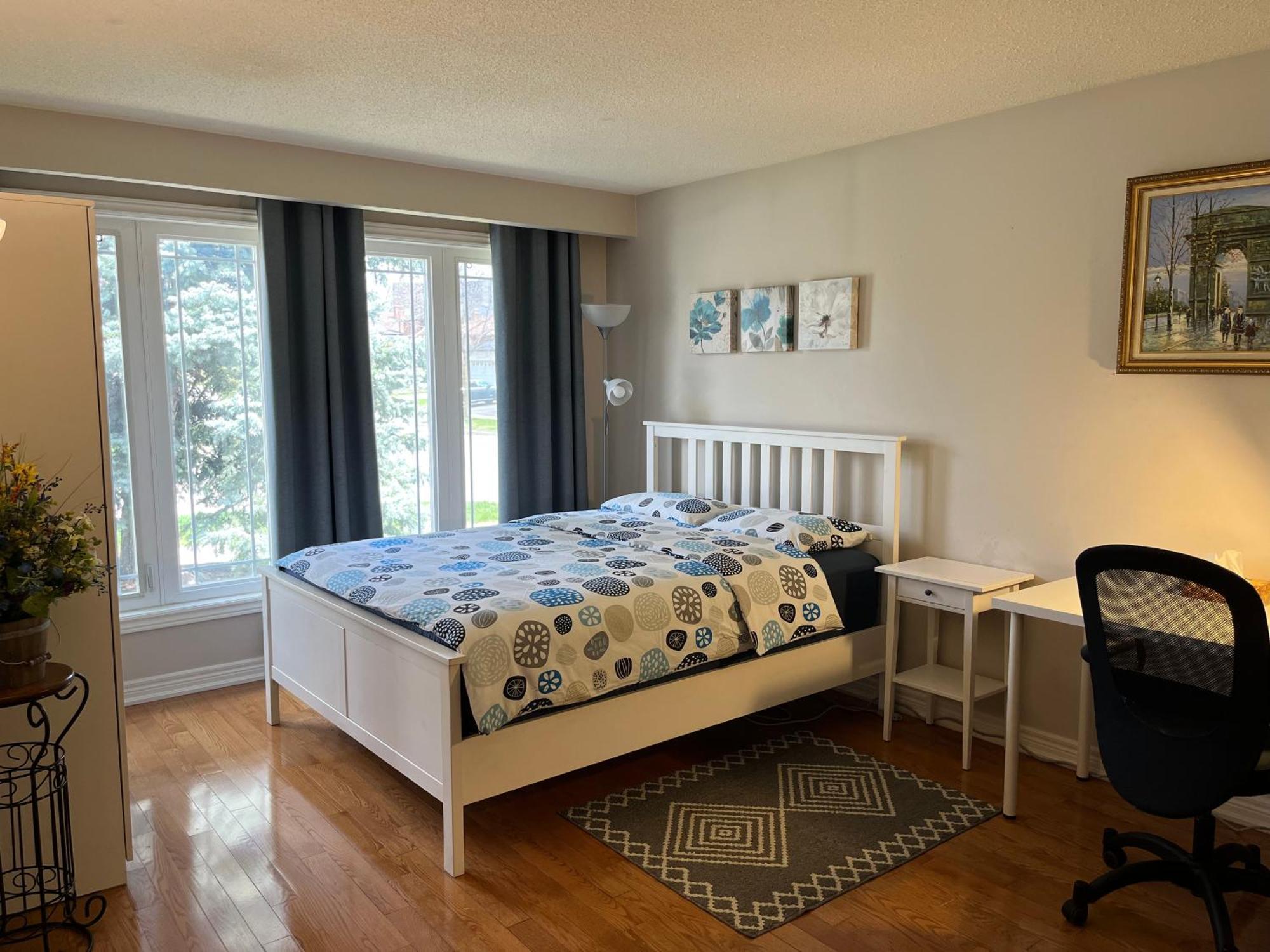 Comfort Rooms Near Toronto Airport Mississauga Oda fotoğraf